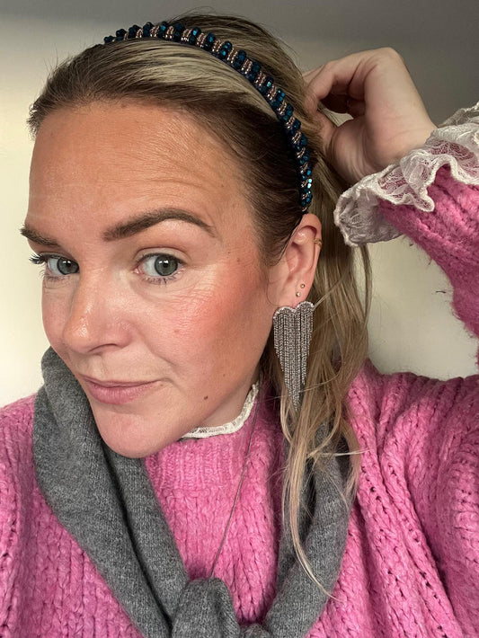 Smalle blauwe haarband met gouden sprankelende kralen