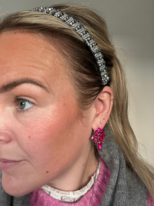 Smalle zilveren haarband met sprankelende kralen