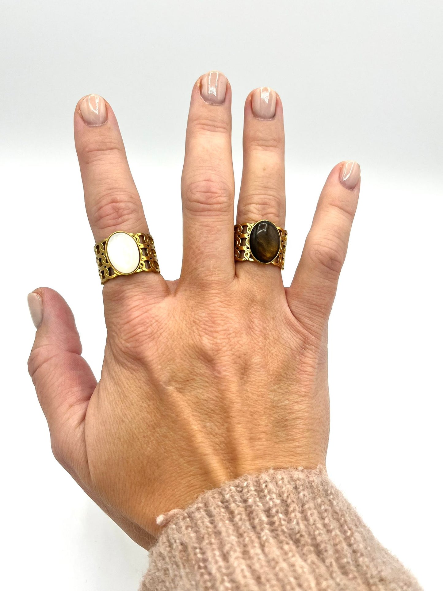 Brede ring met kattenoog edelsteen