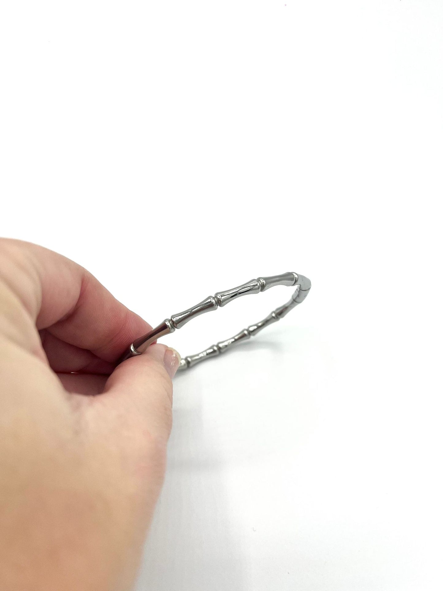 Zilverkleurige bangle bamboe