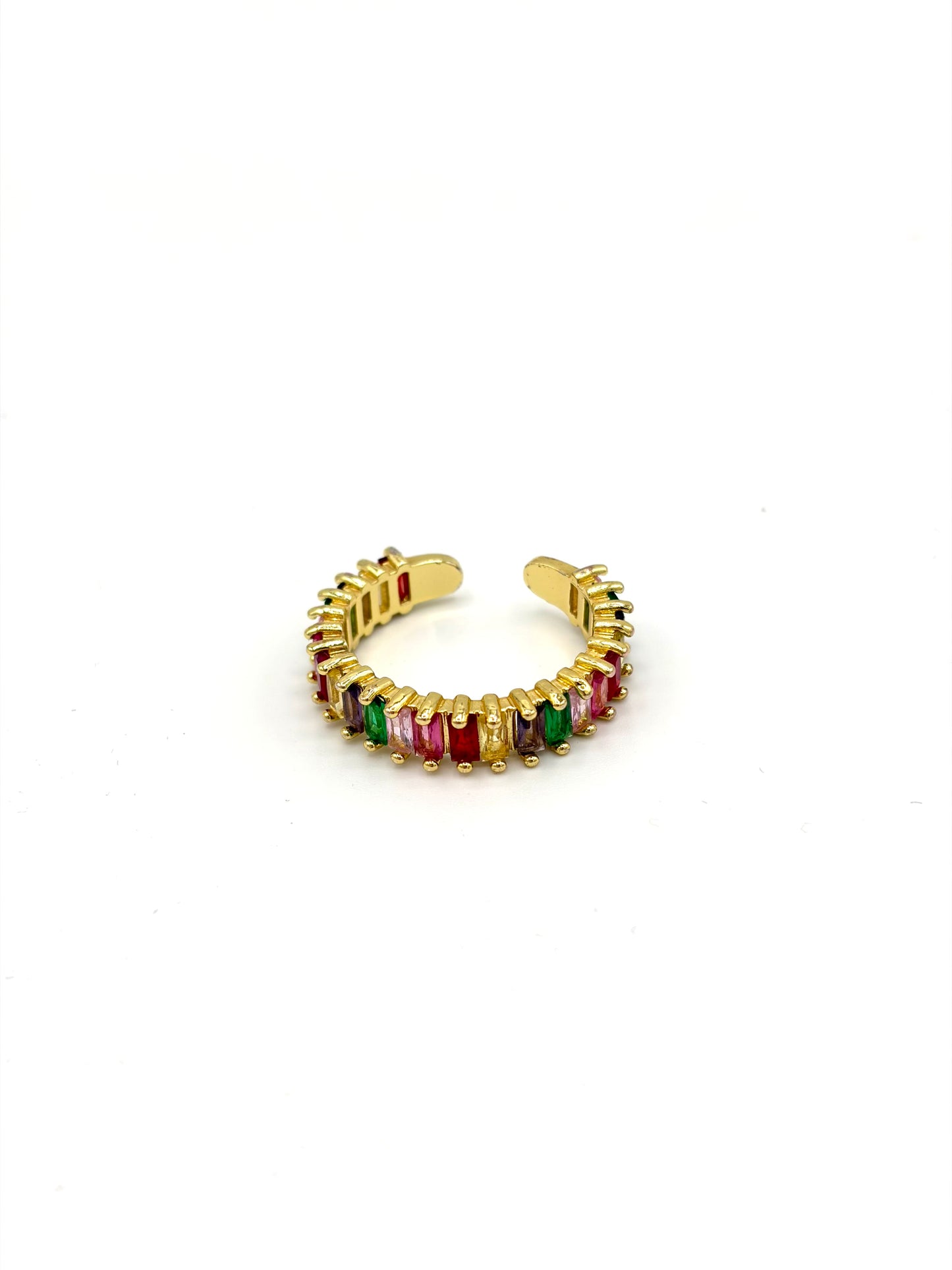Gouden ring met gekleurde stenen