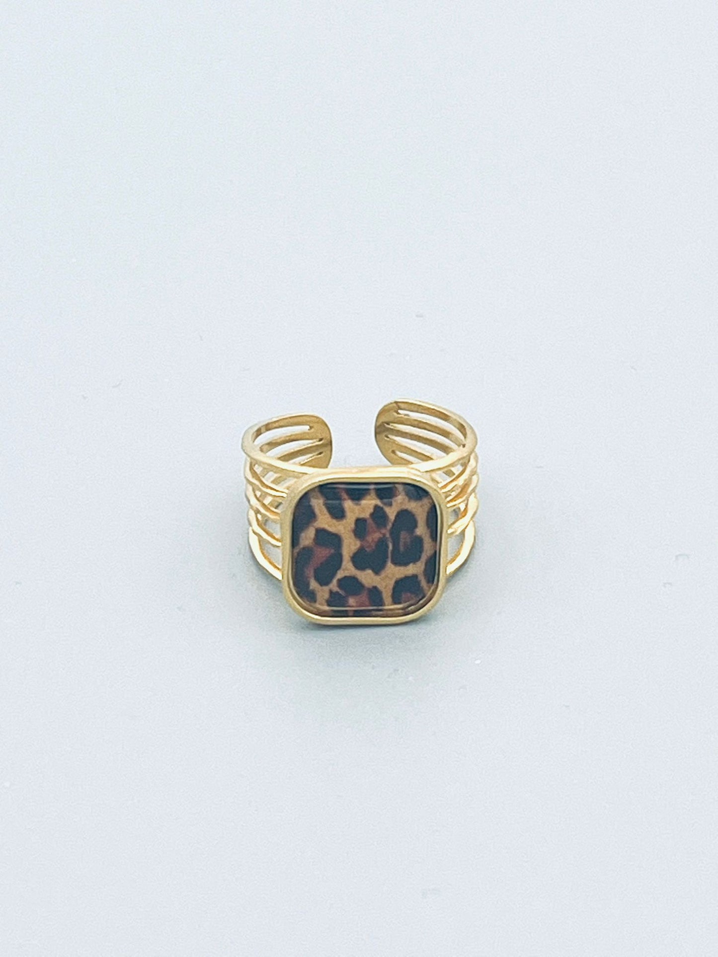 Panter ring