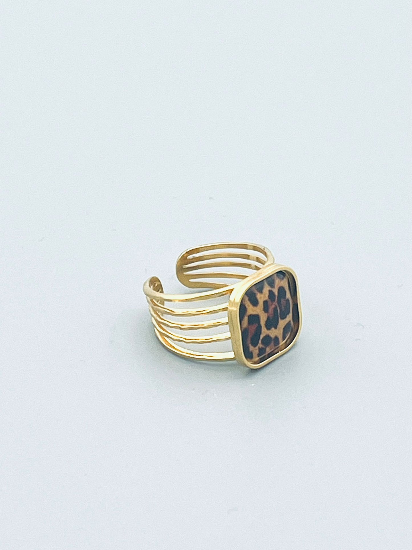 Panter ring