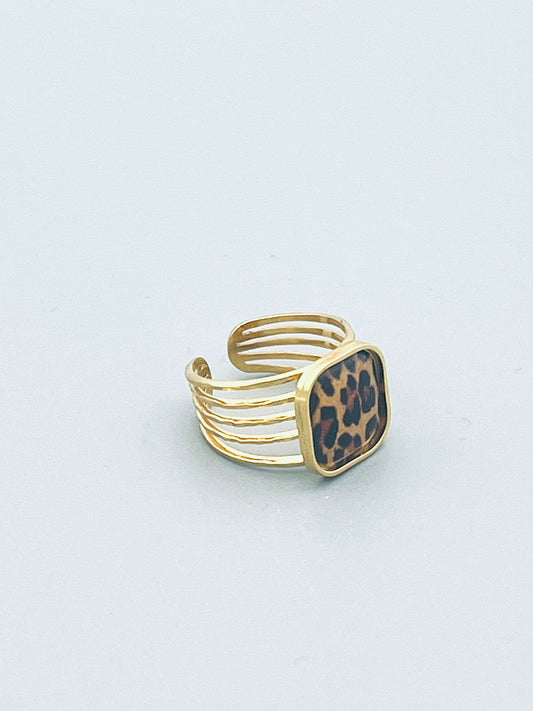 Panter ring