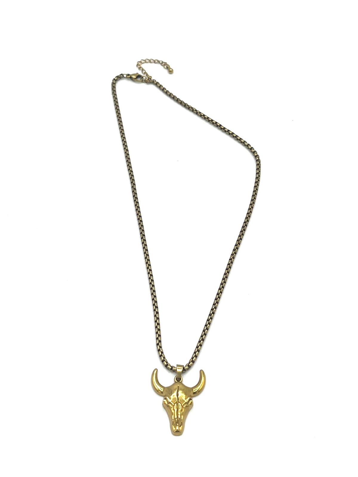 Goudkleurige ketting met dierenkop