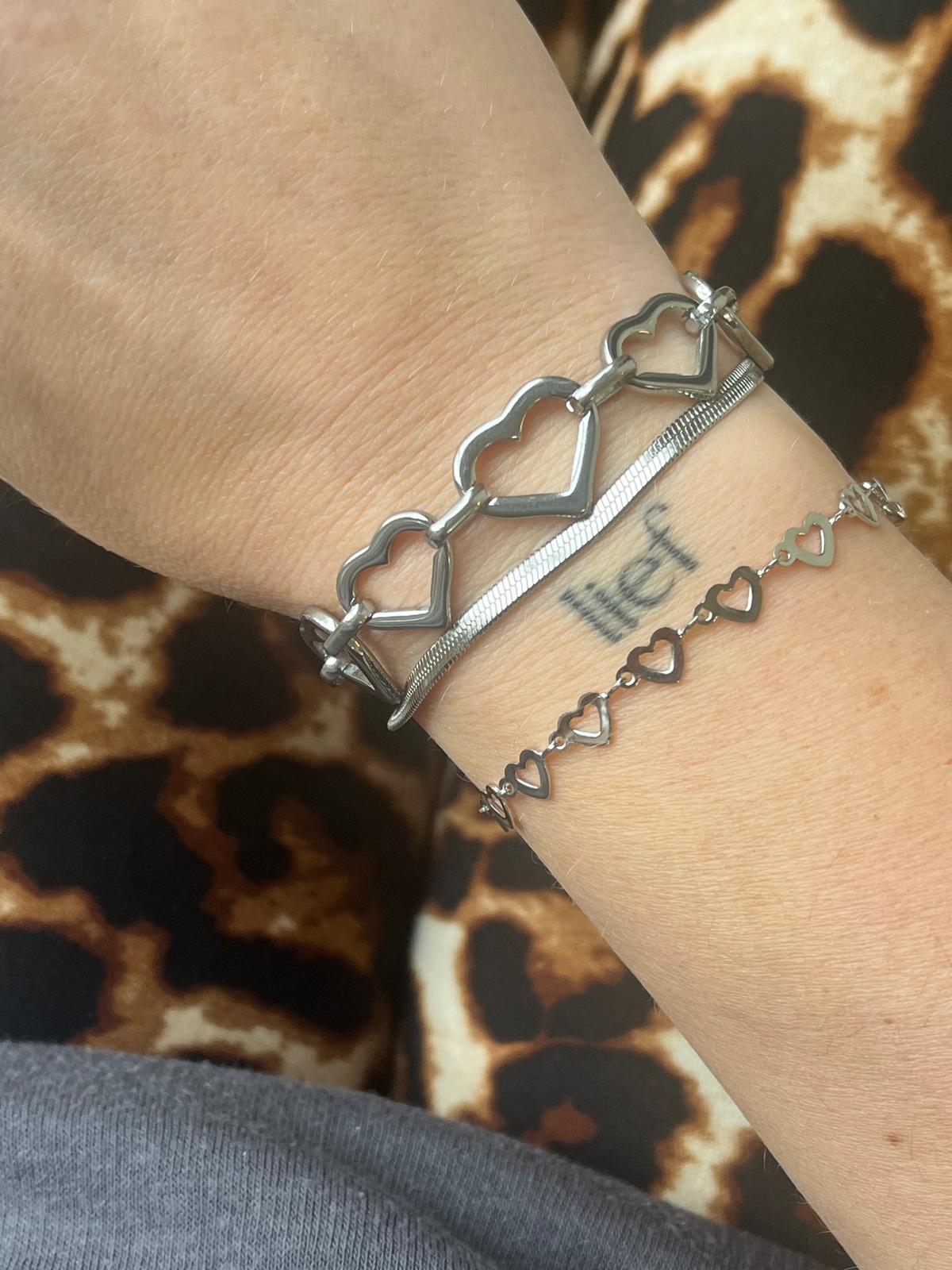 Armband met harten schakels, zilver.