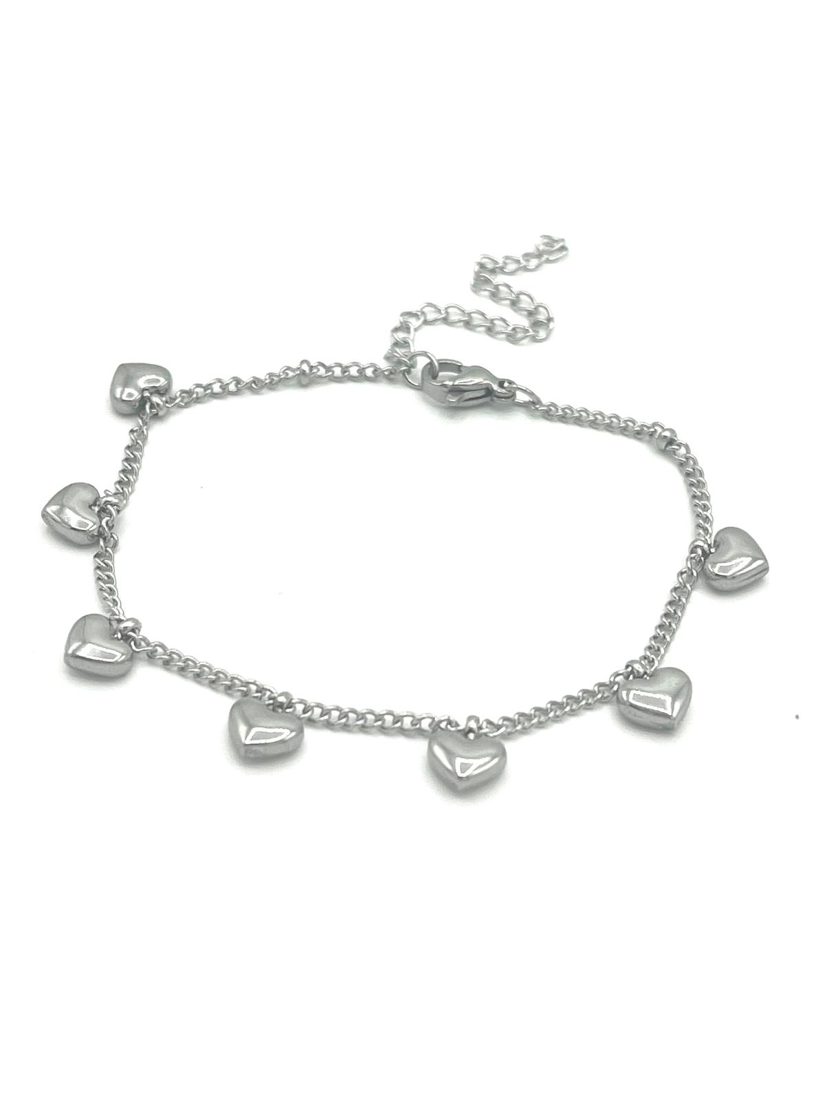 Zilverkleurige armband met speelse harten