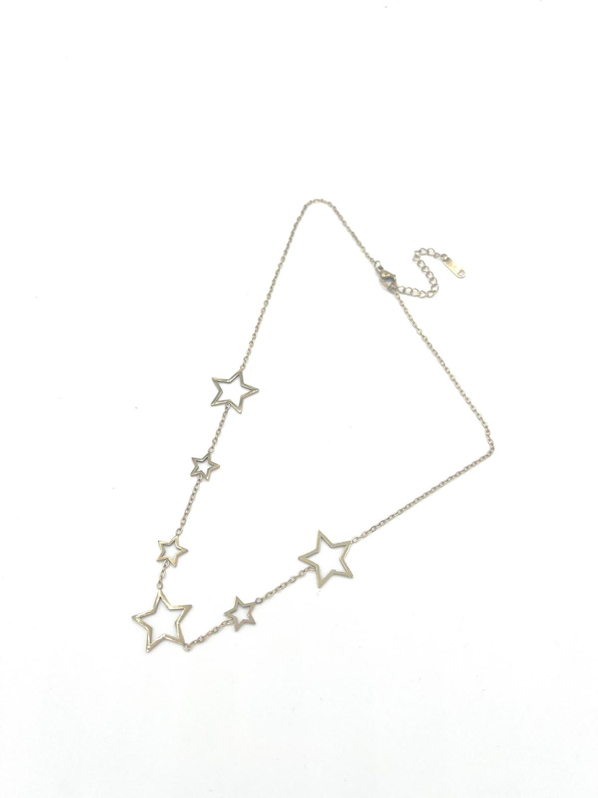 Goudkleurige ketting met zes sterren