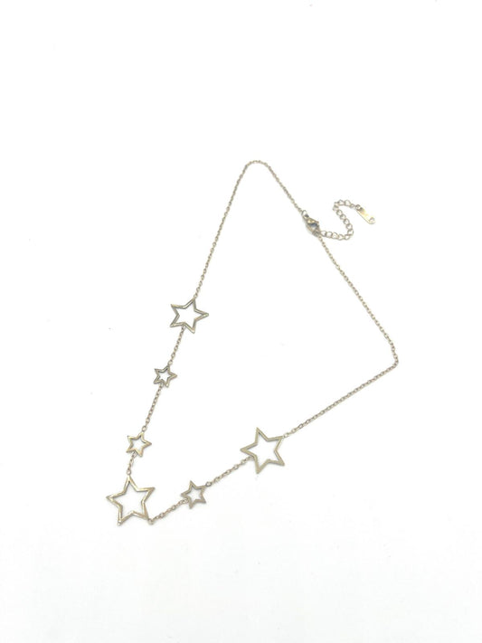 Goudkleurige ketting met zes sterren