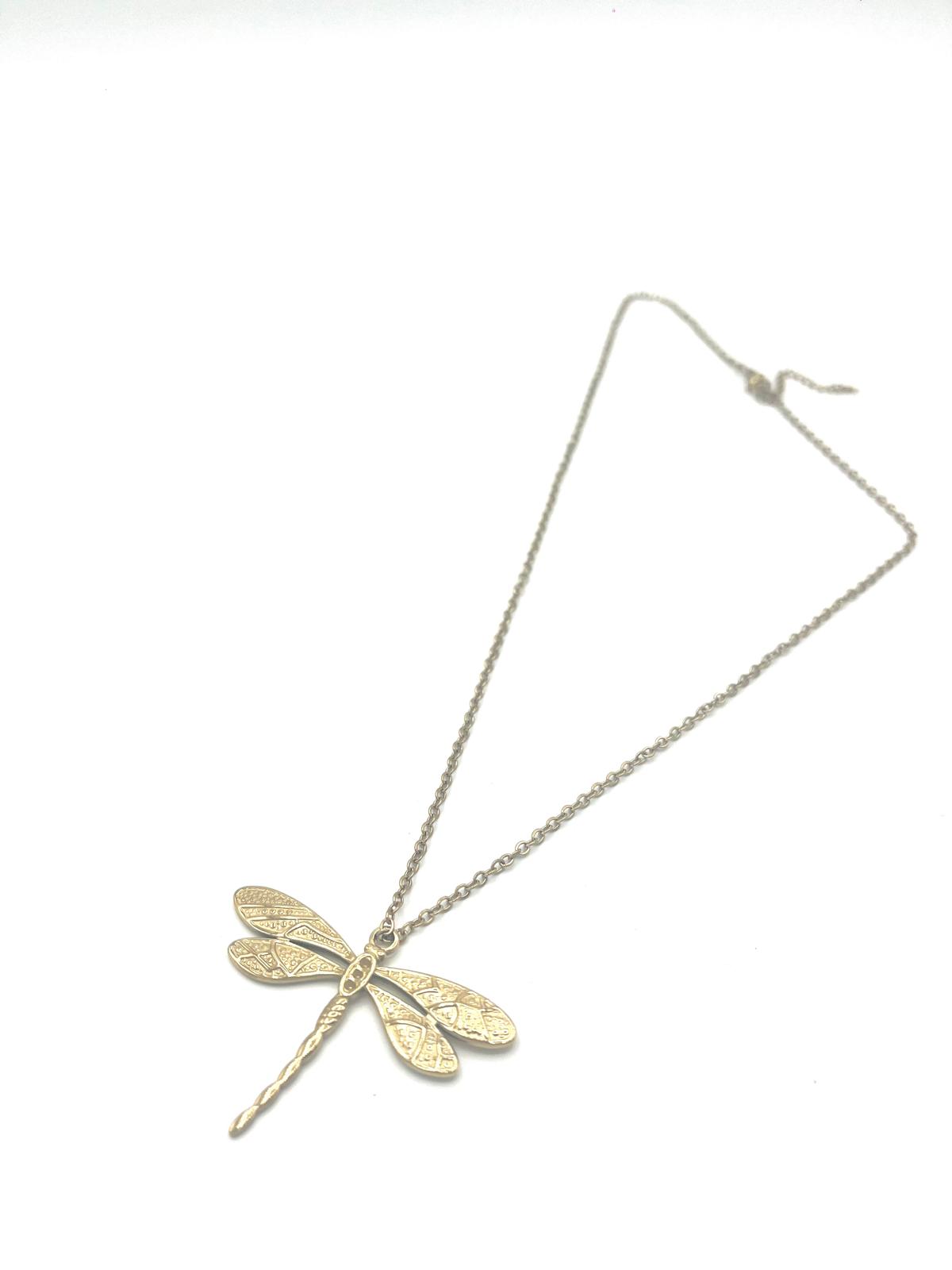 Goudkleurige fijne ketting met libelle